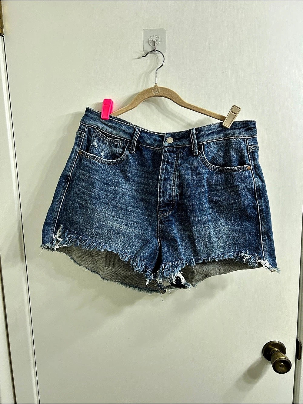 Judy Blue Women's Distressed Denim Jean Shorts Size XL